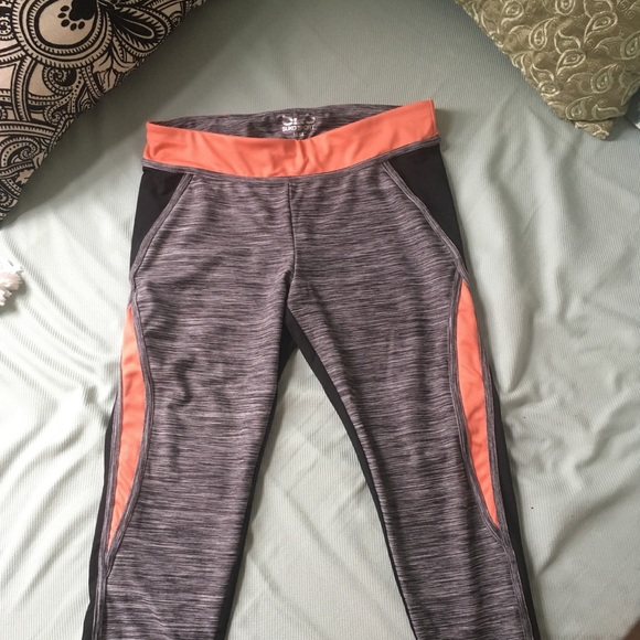 Leggings - Picture 2 of 3